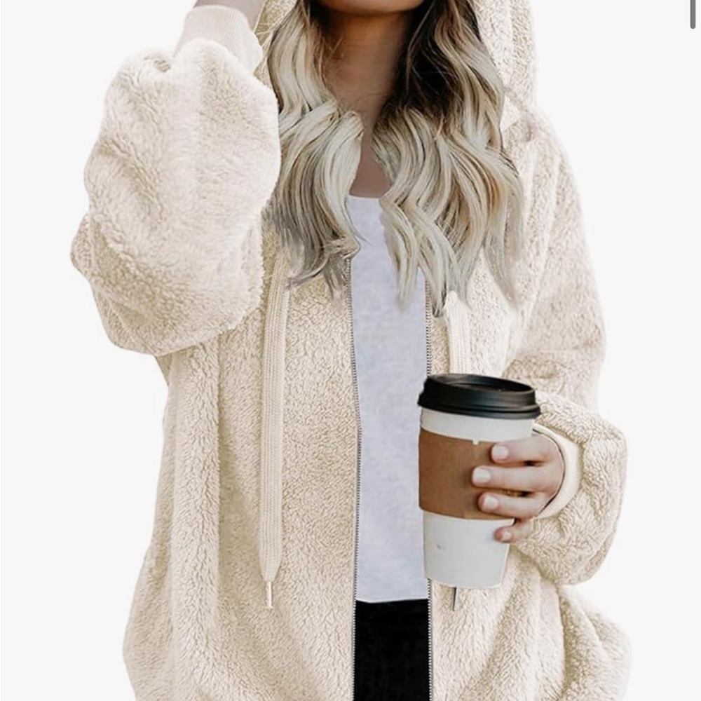 Oversized Cozy Cream Fleece Hoodie